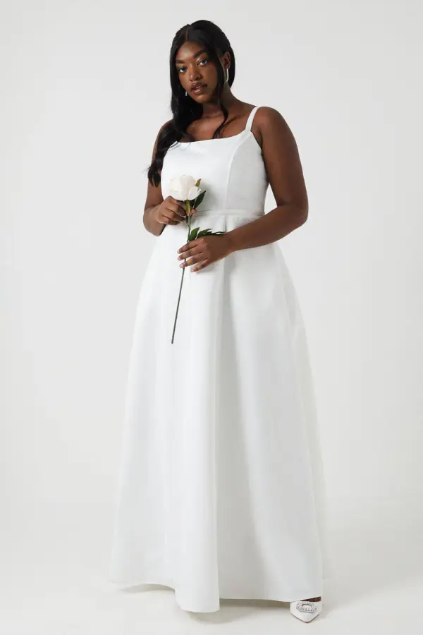 Coast Women's Plus Size Structured Satin Full Skirt Wedding Dress in Ivory 