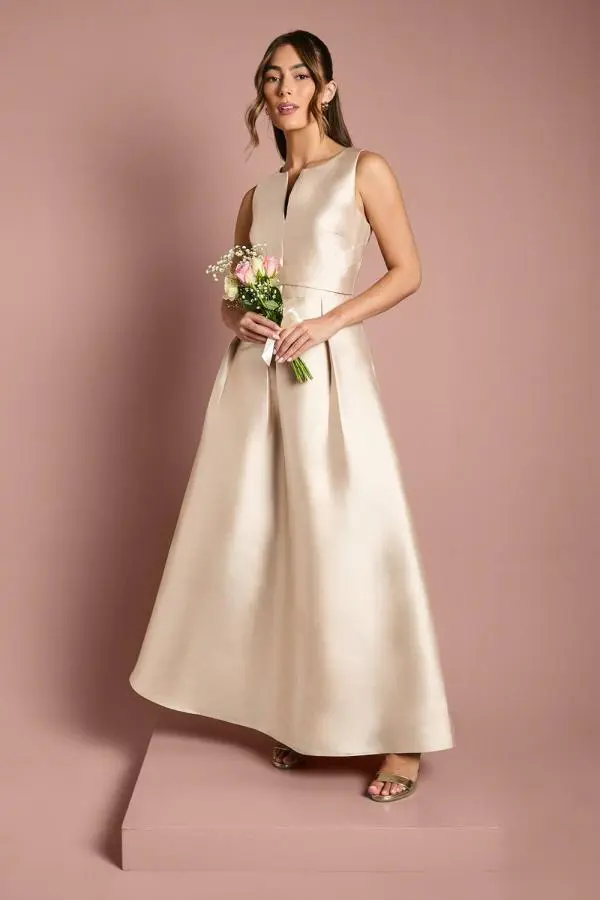 Coast Women's Twill Notch Neck Neck Fit & Flare Bridesmaid Dress in Champagne 