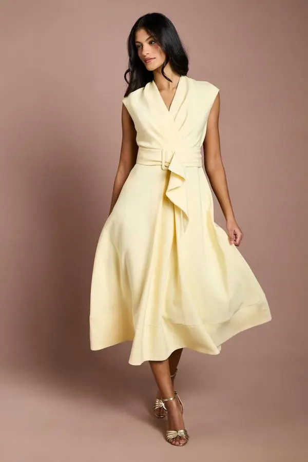 Coast Women's Petite Belted Crepe Dress in Lemon