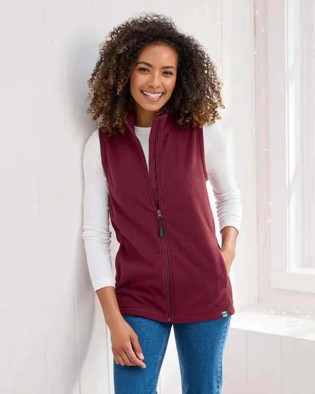 Cotton Traders Recycled Microfleece Gilet in Red, Polyester