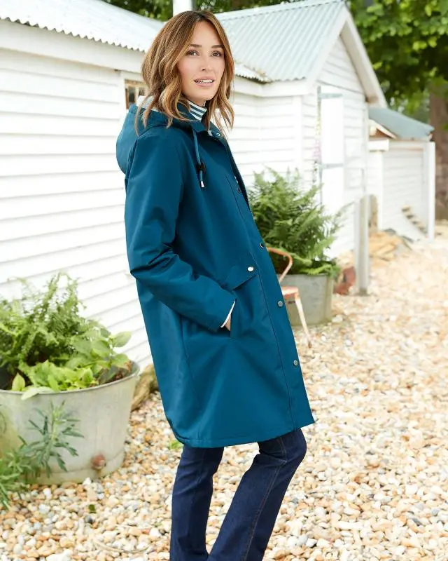 Cotton Traders Women's All Weather Fleece Lined Waterproof Coat in Green, 100% Polyester