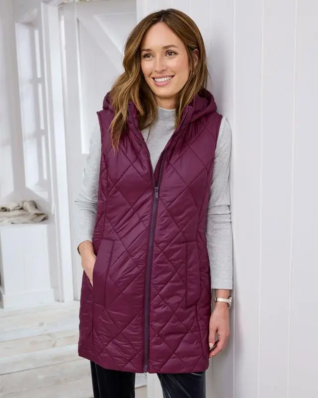 Cotton Traders Women's Longline Quilted Gilet in Red, 100% Polyester