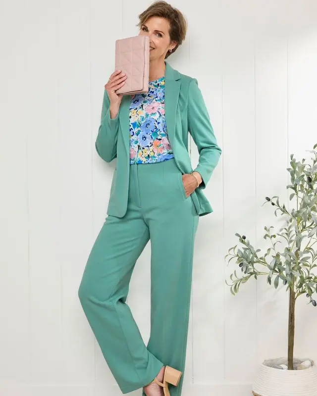 Cotton Traders Women's Textured Jersey Unlined Blazer in Green, Viscose/Polyester/Elastane