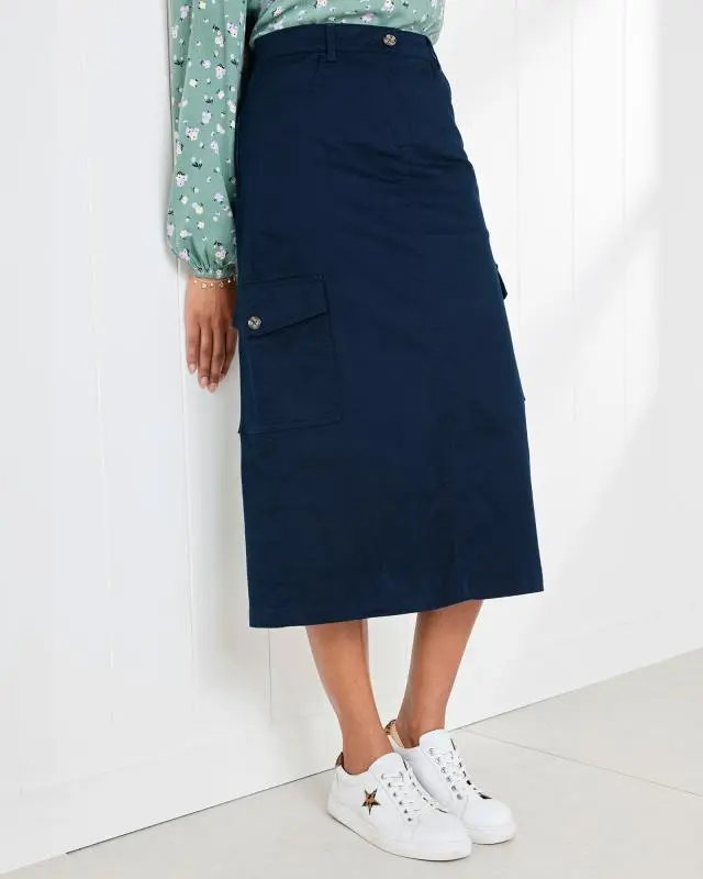 Cotton Traders Women's Cargo Maxi Skirt in Blue, Cotton/Elastane