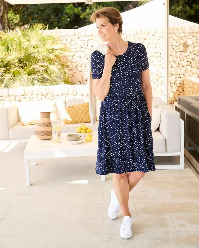 Cotton Traders Women's Printed Stretch Jersey Knee-Length Dress in Blue, Viscose/Elastane