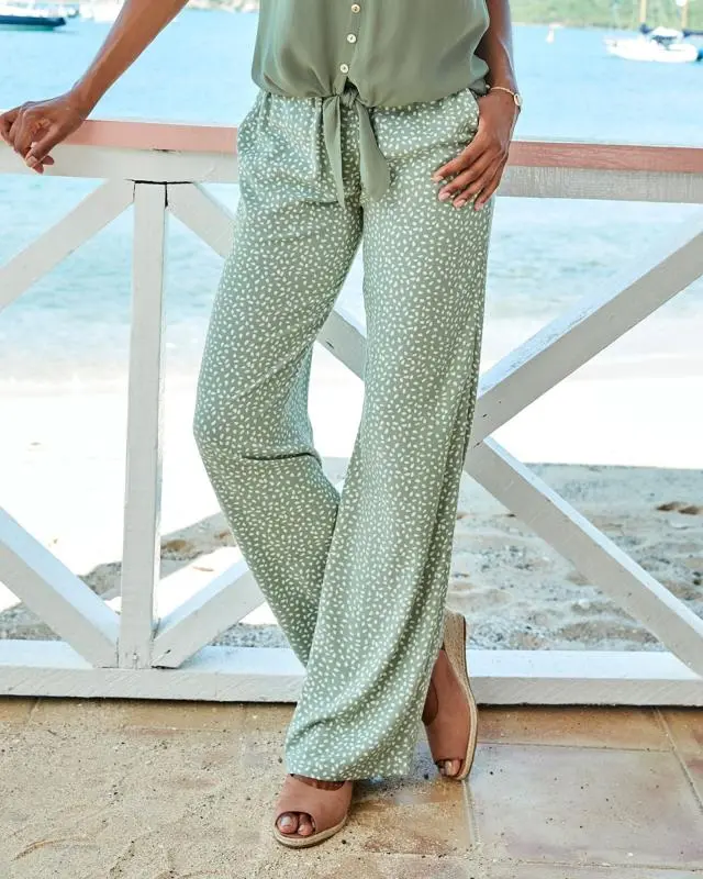 Cotton Traders Women's Printed Pull-On Wide Leg Trousers in Green, 100% Viscose
