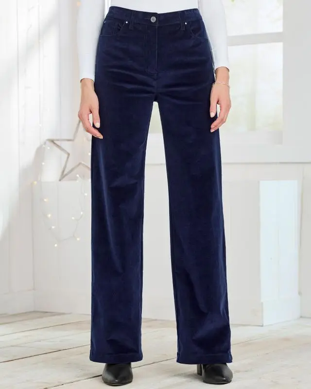 Cotton Traders Women's Wide-Leg Stretch Cord Trousers in Black, Cotton/Elastane