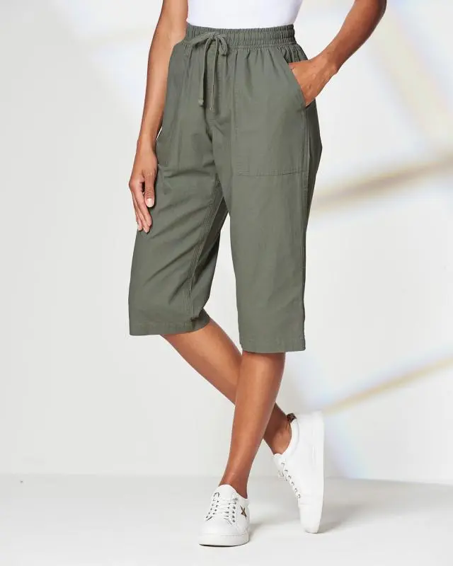 Cotton Traders Cotton Pull-On Cropped  Trousers in Green, 100% Cotton