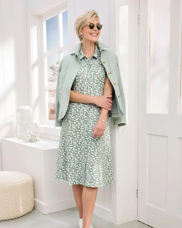 Cotton Traders Women's Short Sleeved Jersey Midi Shirt Dress in Green, Cotton/Elastane