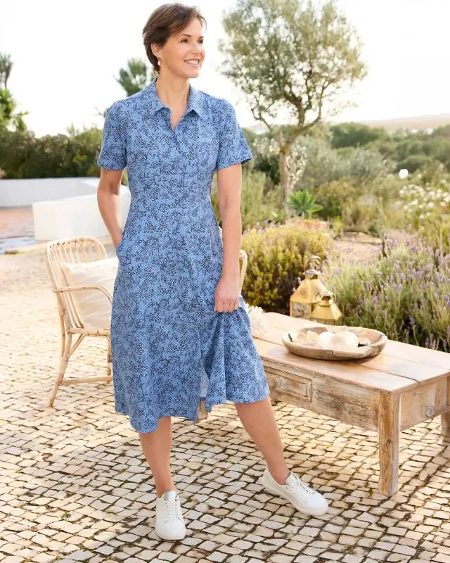 Cotton Traders Women's Short Sleeved Jersey Midi Shirt Dress in Blue, Cotton/Elastane