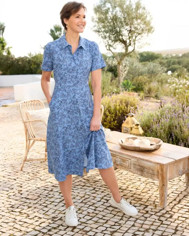 Cotton Traders Women's Short Sleeved Jersey Midi Shirt Dress in Blue, Cotton/Elastane