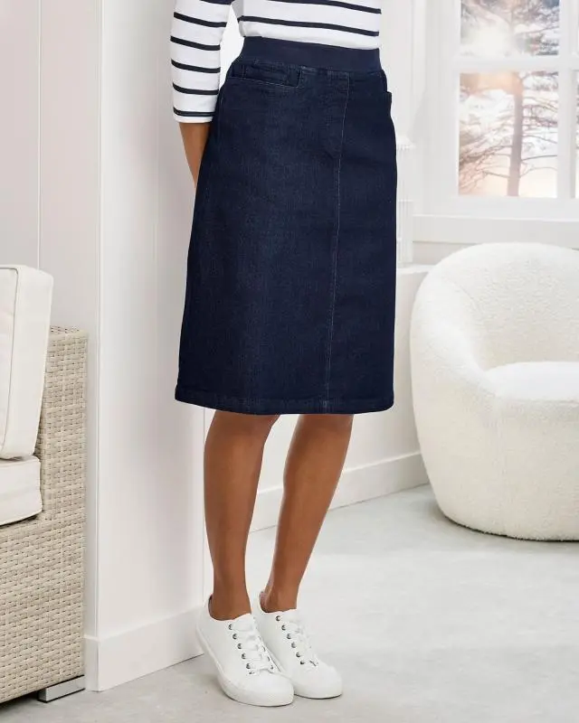 Cotton Traders Women's Premium Pull-On Knee Length Skirt in Blue, Cotton/Polyester/Elastane