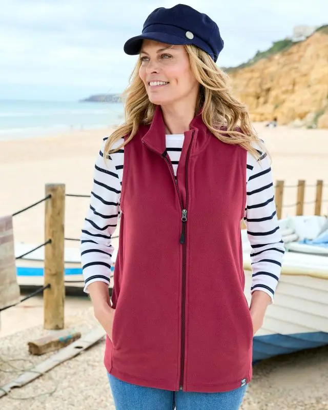 Cotton Traders Recycled Microfleece Gilet in Red, 100% Polyester