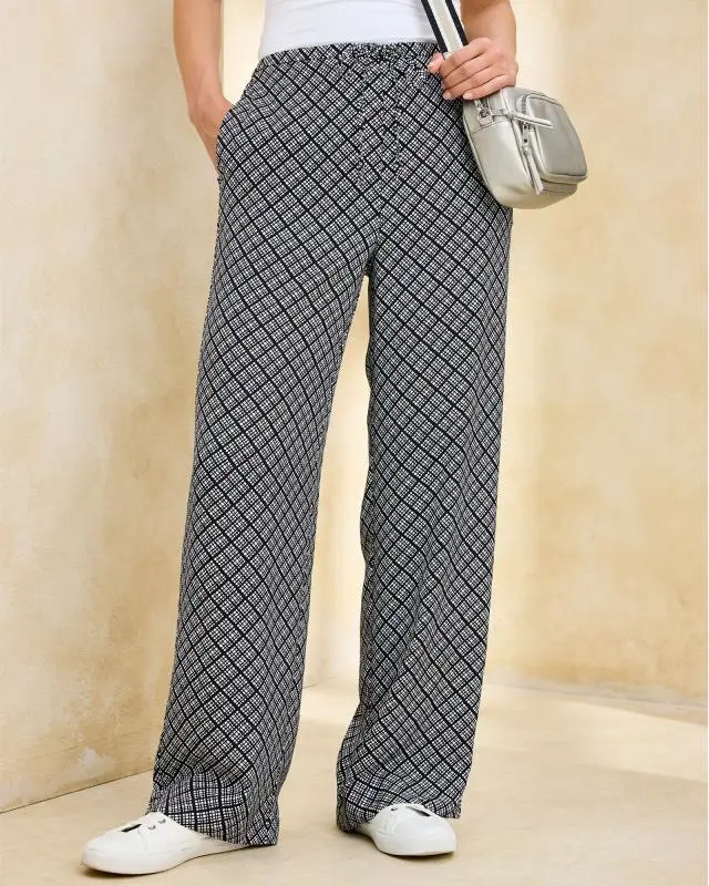 Cotton Traders Women's Printed Pull On Trousers in Blue, 100% Polyester