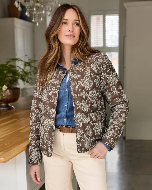 Cotton Traders Women's Printed Quilted Jacket in Brown, 100% Cotton