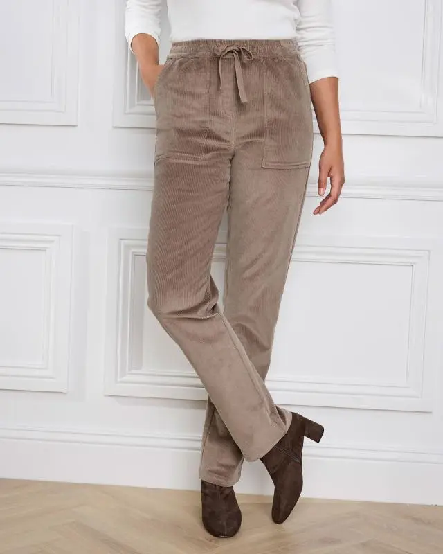 Cotton Traders Women's Cord Pull On Trousers in Brown, Cotton/Elastane