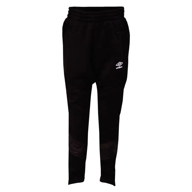 Umbro Boy's Maxium Tapered Jogging Bottoms in Black 