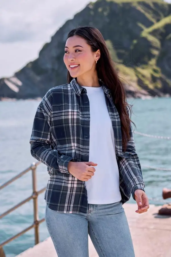 Animal Women's 'Lyanna' Lightweight Cotton Overshirt Soft Stylish Button Down Top in Navy | Size: 6