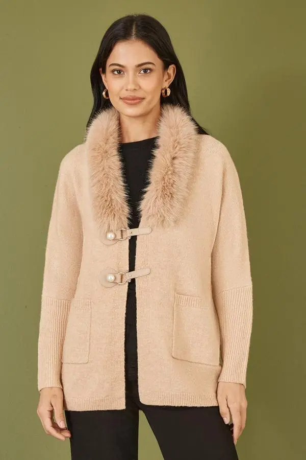 Yumi Women's Oatmeal Cardigan With Detachable Fur Collar Trim in Beige 