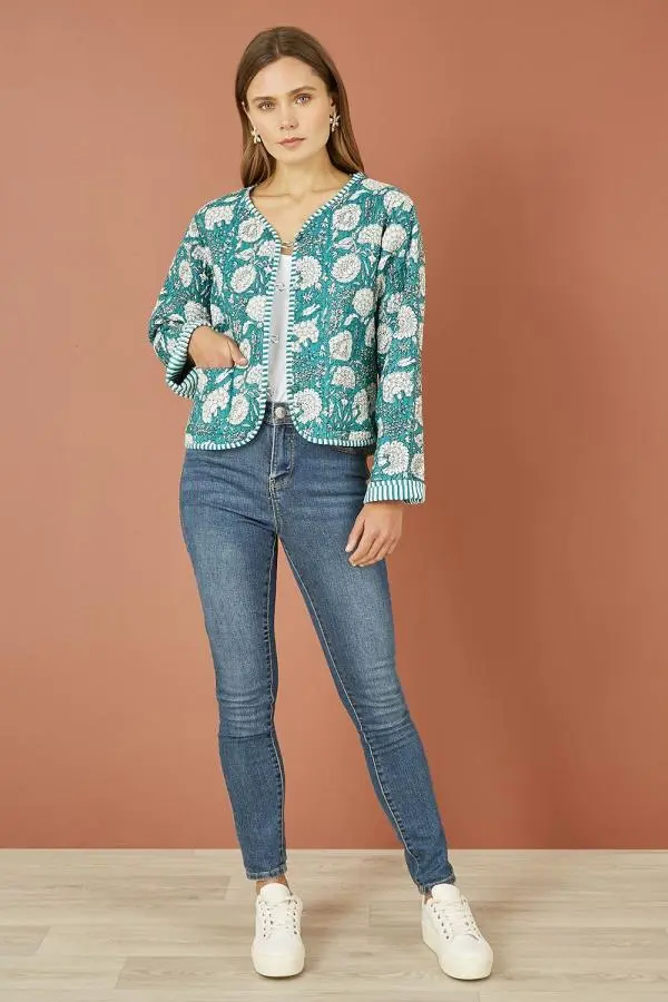 Yumi Women's Green Patchwork Print Reversible Cotton Quilted Jacket 
