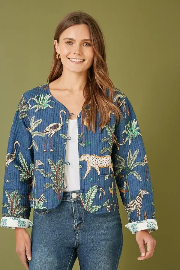 Yumi Women's Blue Animal Print Reversible Cotton Cropped Quilted Jacket | Size: 10