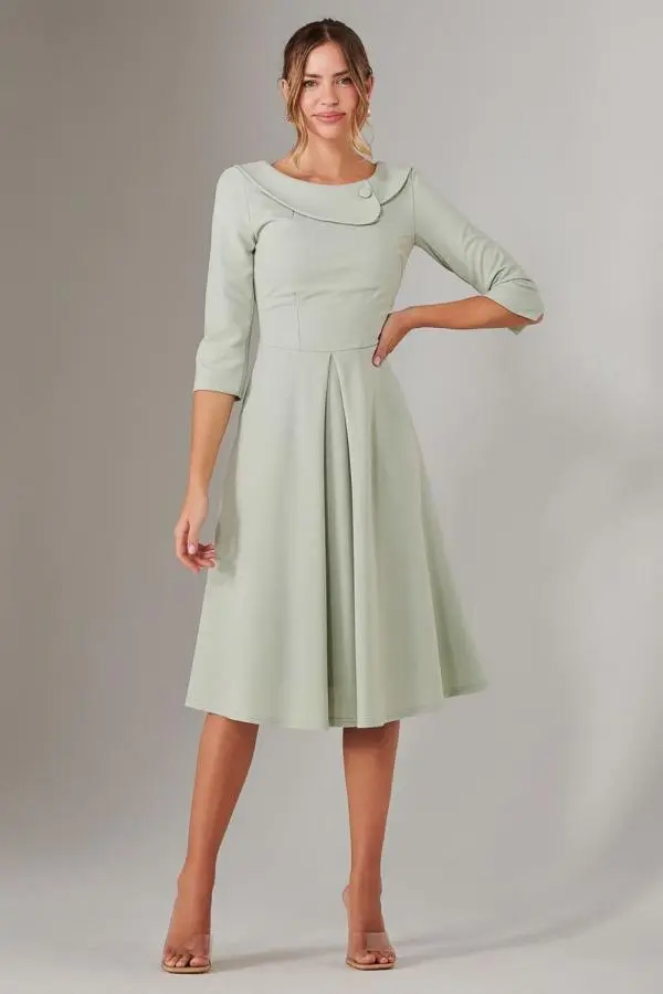 Jolie Moi Women's Sloan 3/4 Sleeve Midi Dress in Light Green | Size: 10