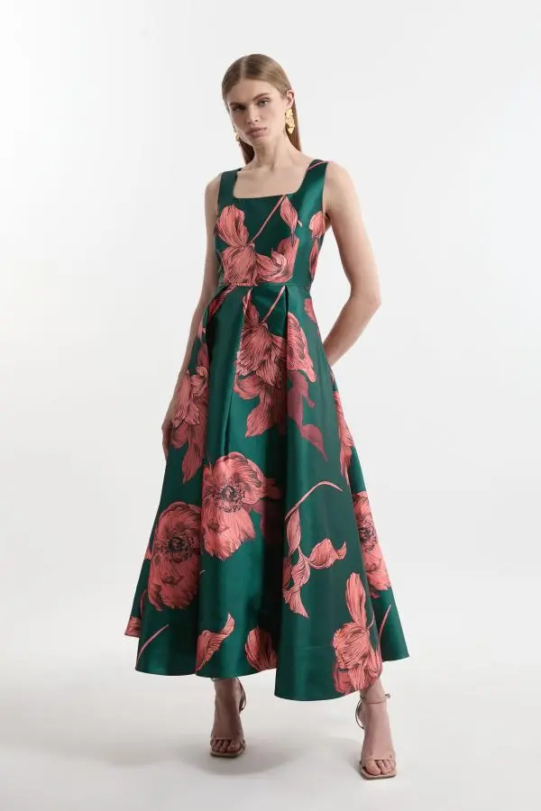 Petite Floral Jacquard Corseted Woven Maxi Dress
