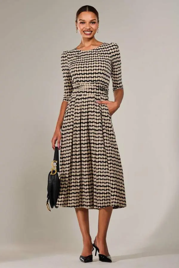 Jersey Half Sleeve Pleated Midaxi Dress