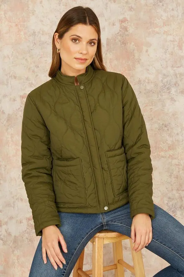 Yumi Women's Green Short Quilted Jacket | Size: 14