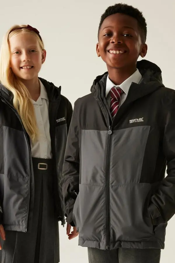 Regatta Beamz Hooded Waterproof Breathable Insulated Jacket in Black 