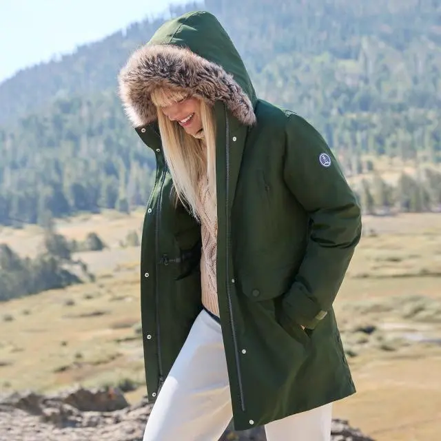 Lands' End Women's Expedition Down Parka in Green 