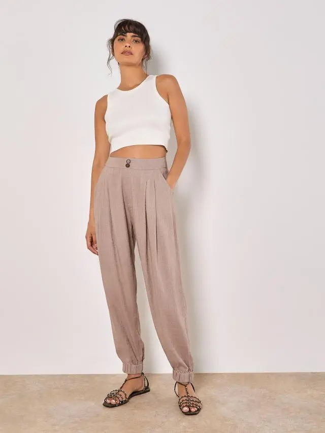 Apricot Women's Linen Blend Woven Joggers in Brown 