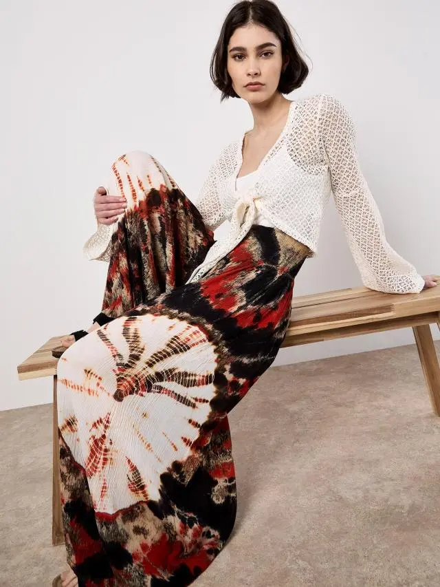 Apricot Women's Tie-Dye Textured Palazzo Trousers in Khaki 