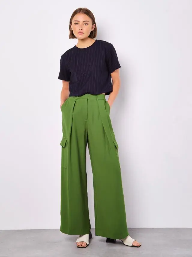 Apricot Women's Wide Leg Fluid Cargo Trousers in Green 