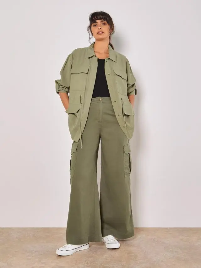 Apricot Women's Wide Leg Chino Trousers in Khaki 