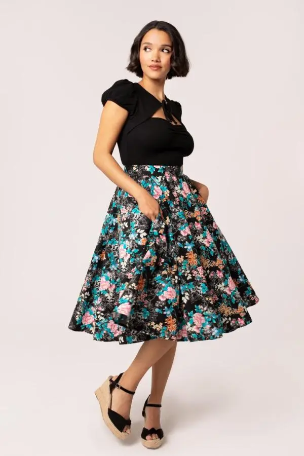 Hell Bunny Women's Umi 50's Style Floral Midi Skirt in Black | Size: XS