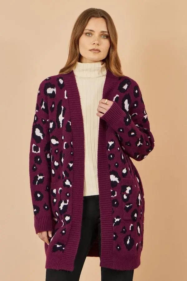 Yumi Women's Burgundy Animal Intarsia Long Cardigan 