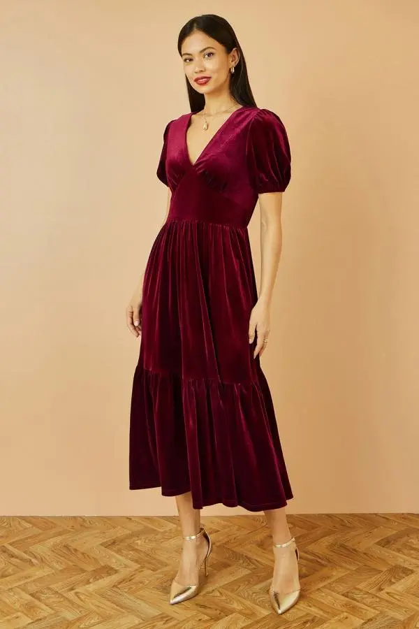 Yumi Women's Burgundy Velvet Midi Dress 