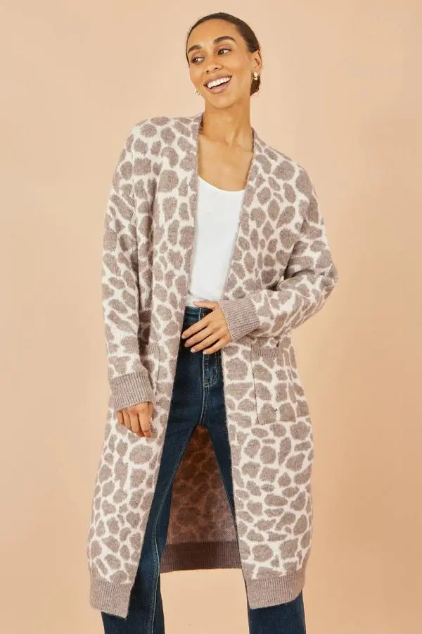 Yumi Women's Beige Animal Print Intarsia Long Cardigan 