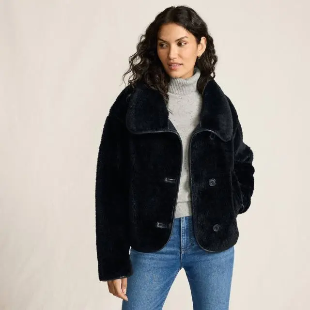 Lands' End Women's Short Faux Fur Jacket in Black 