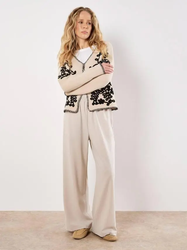 Apricot Women's Woven Wide Leg Trousers in Stone 