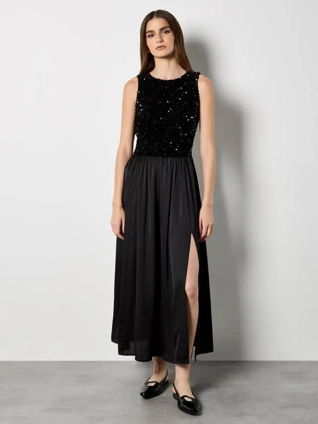 Apricot Women's Velvet Sequin Bodice Midi Dress in Black 