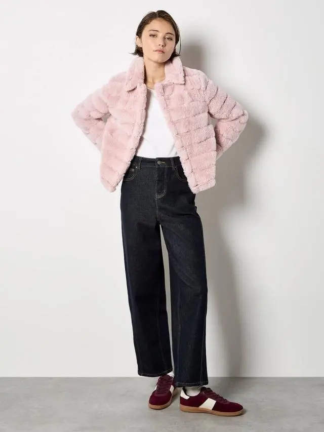 Apricot Women's Faux Fur Panel Short Jacket in Pink 