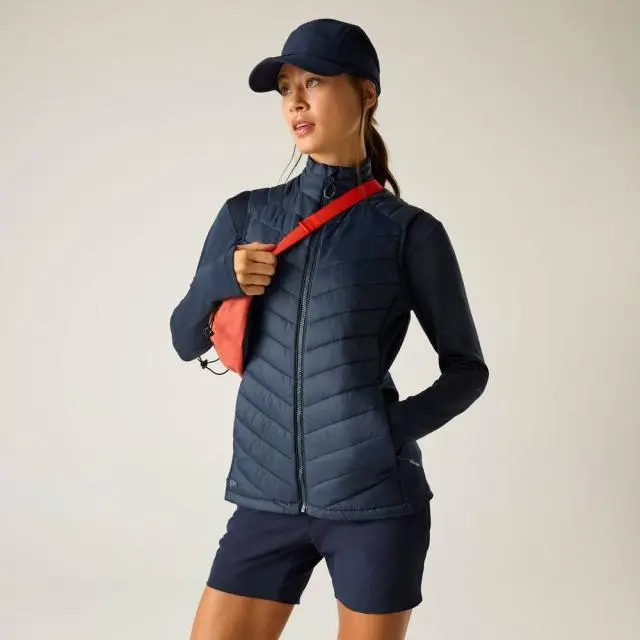 Dare 2b Women's Air Lite Water Repellent Quilted Gilet in Mid Navy 