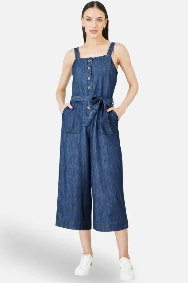 Yumi Women's Blue Chambray Button Through Jumpsuit 