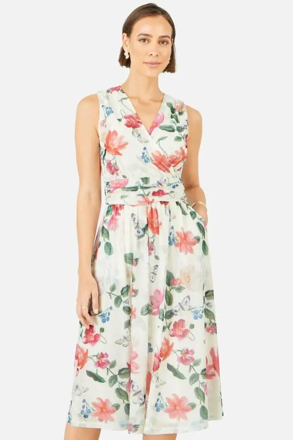 Yumi Women's Blurred Floral Print Mesh Stretch Midi Dress With Pockets in Soft White 