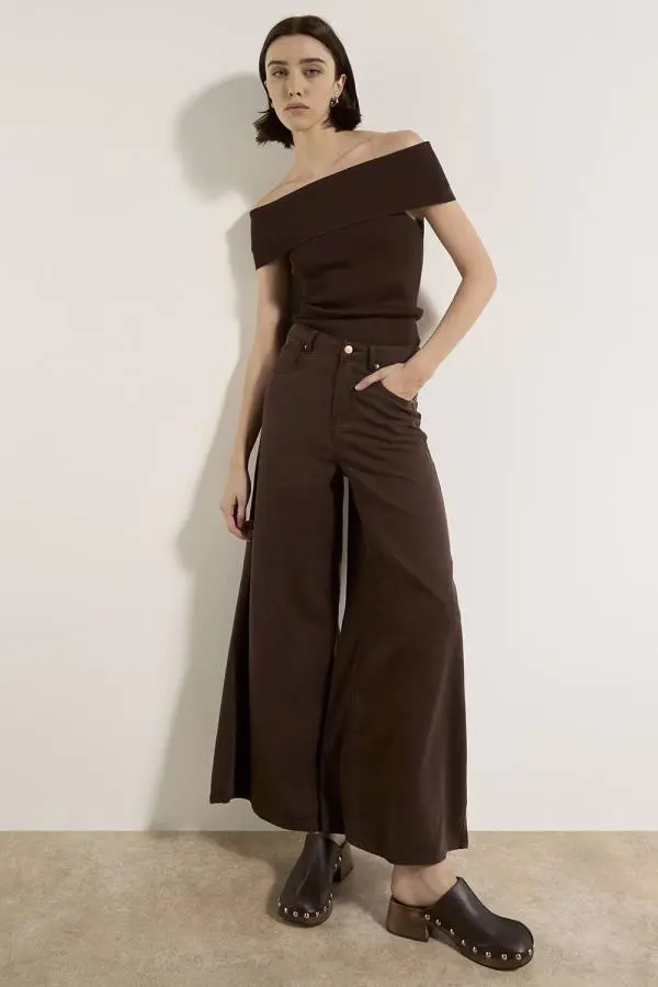 Apricot Women's Zoe Wide-Leg Jeans in Brown 