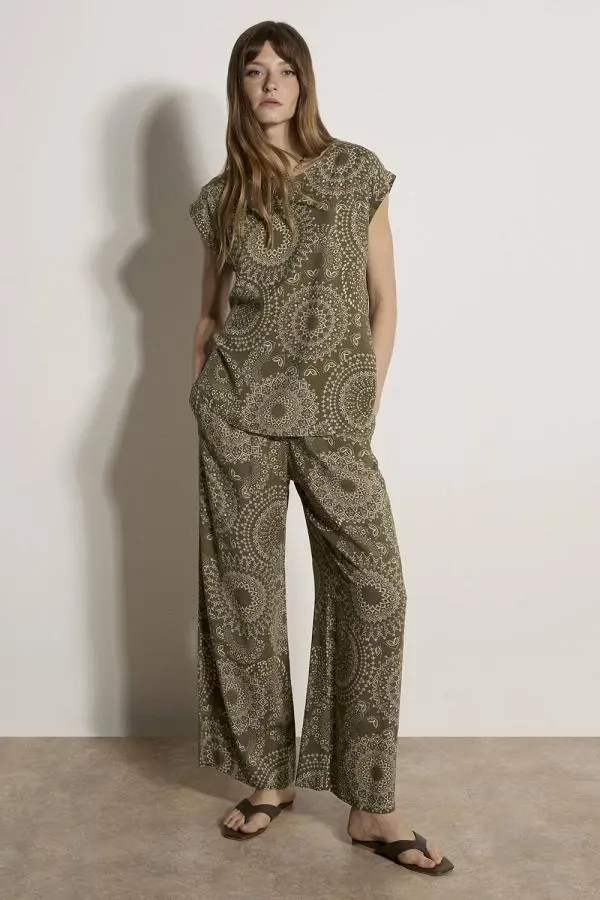 Apricot Women's Kaleidoscope Print Woven Trousers in Khaki 