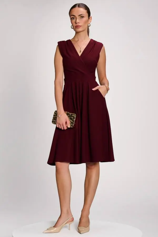 Jolie Moi Women's Plain Sleeveless Midi Dress in Burgundy 