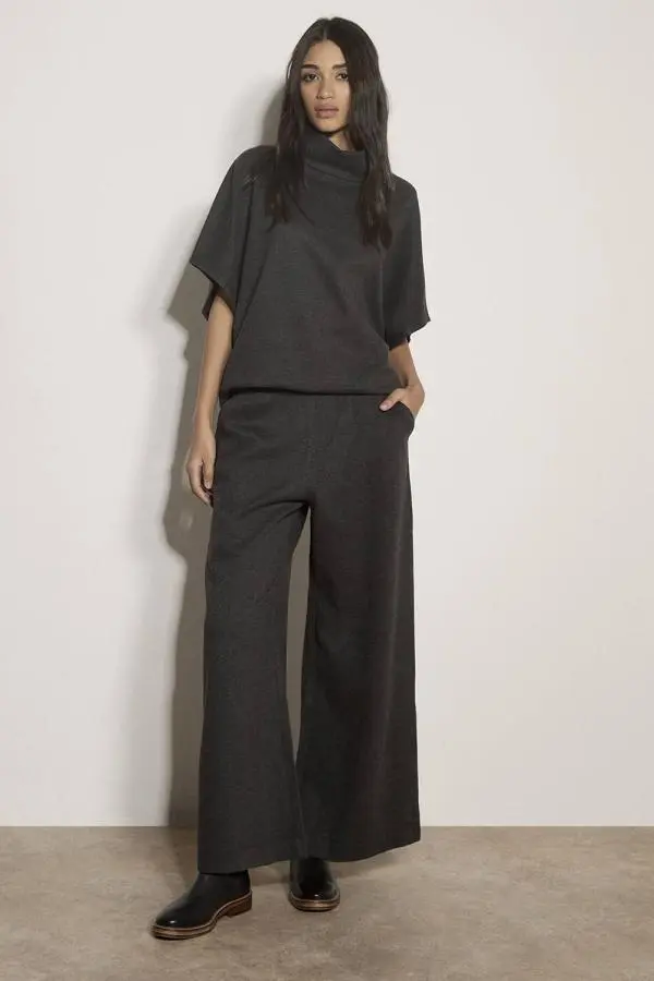 Apricot Women's Herringbone Wide-Leg Trousers in Dark Grey 